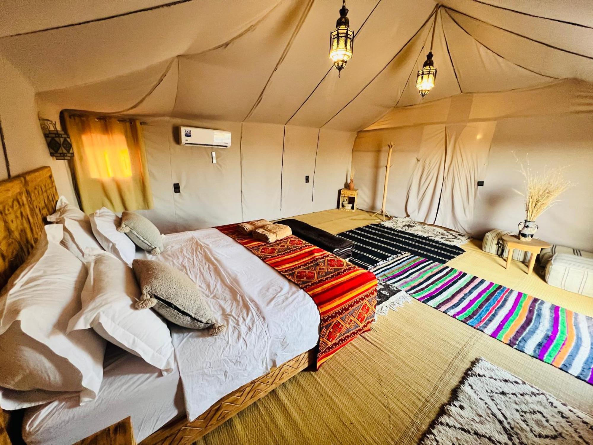 Amskou Luxury Desert Camp Merzouga Eksteriør billede