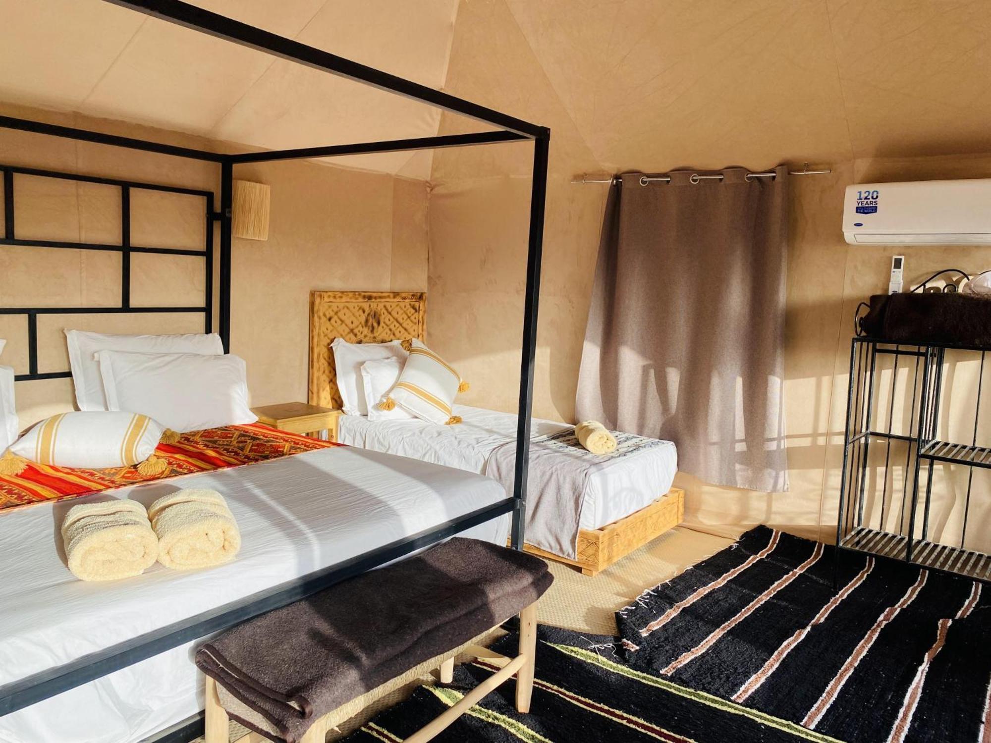 Amskou Luxury Desert Camp Merzouga Eksteriør billede