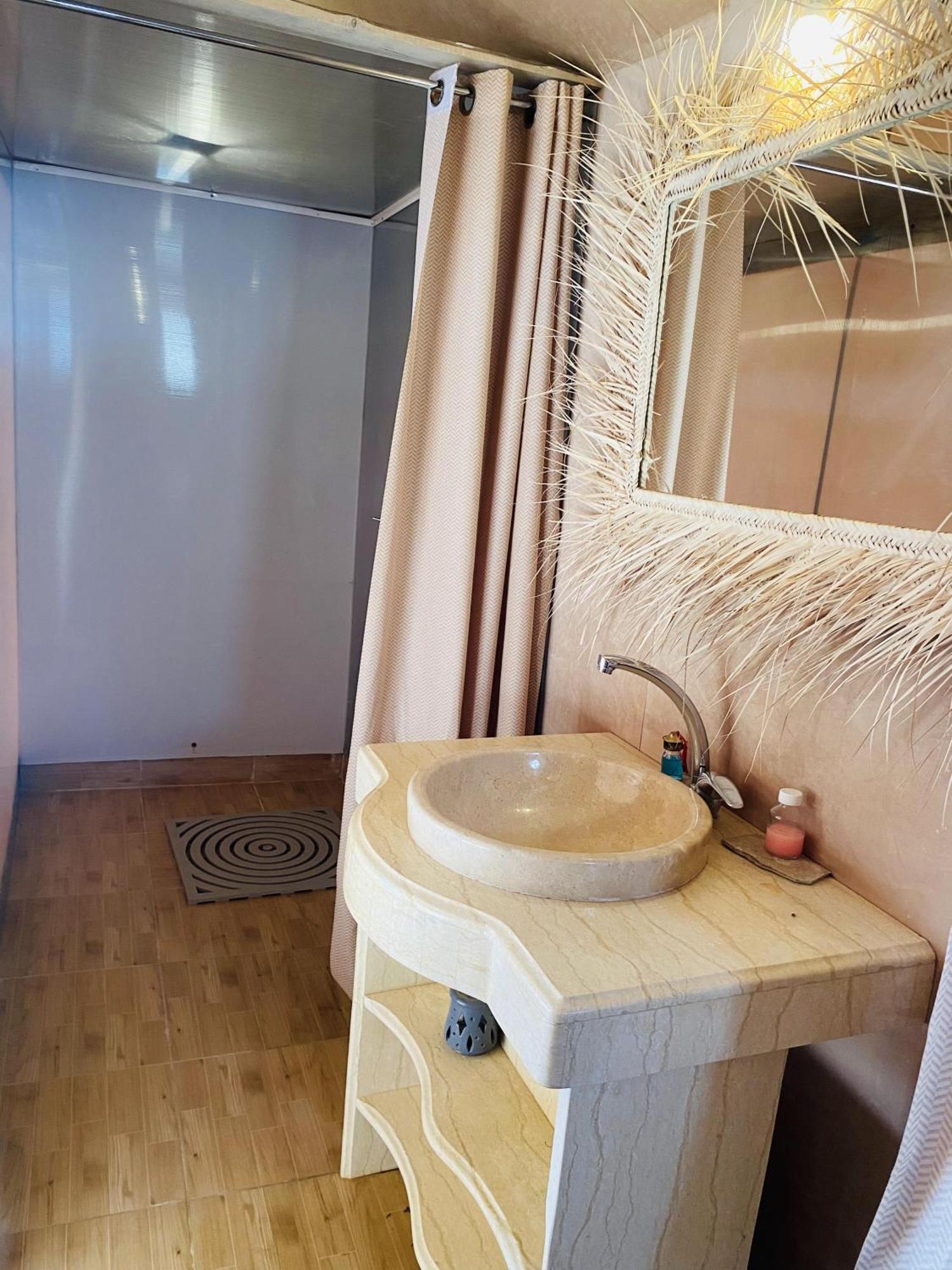 Amskou Luxury Desert Camp Merzouga Eksteriør billede