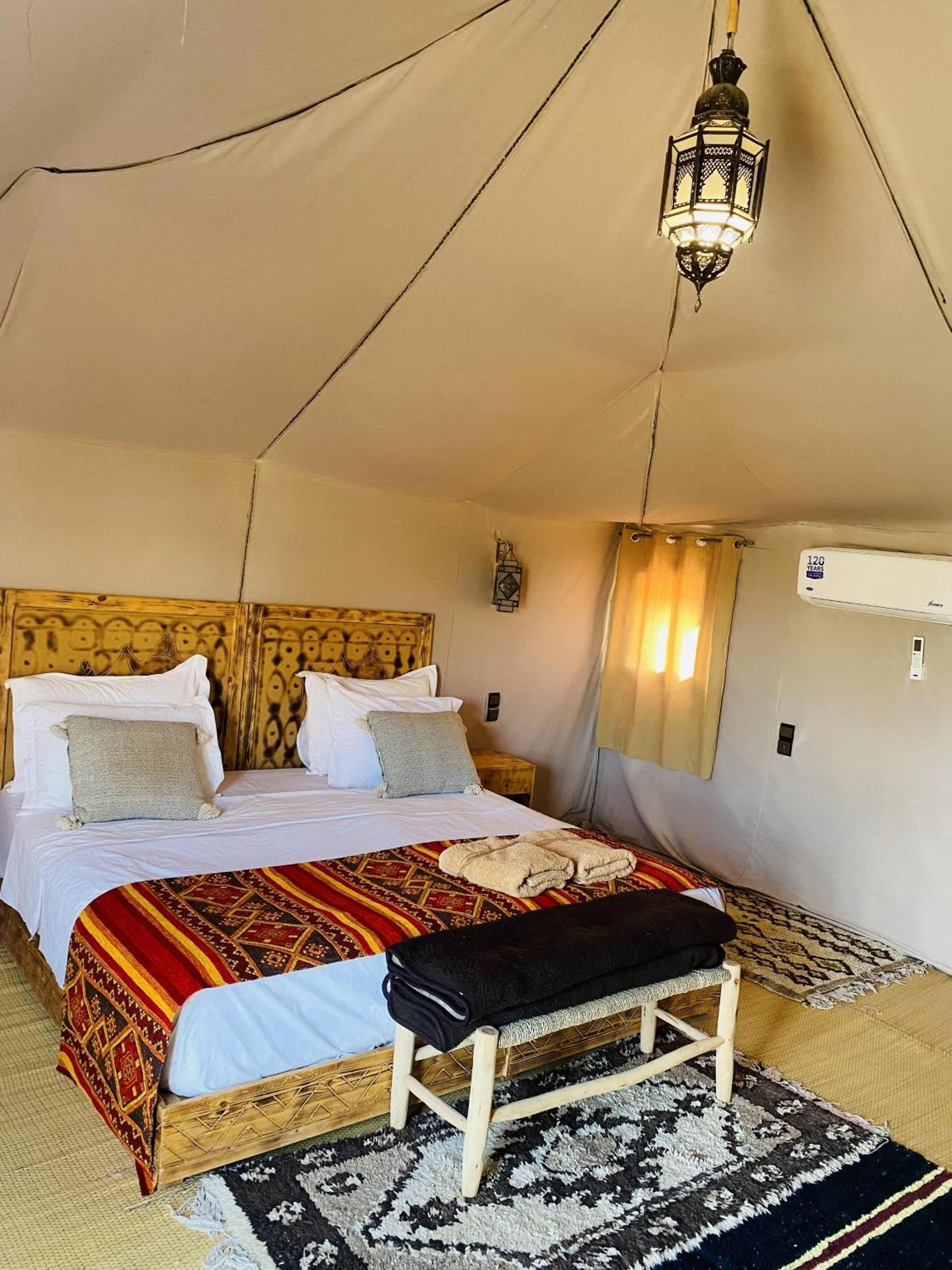 Amskou Luxury Desert Camp Merzouga Eksteriør billede